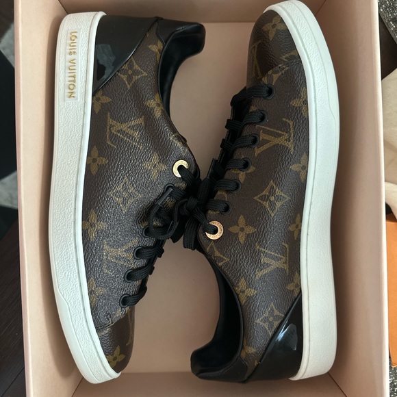 ** LIKE NEW ** 100% Authentic Louis Vuitton Frontrow Sneakers Size 8.5 Women’s - Picture 8 of 10